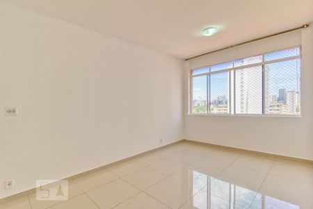 Sala de apartamento para alugar com 1 quarto, 62m² em Vila Nova Conceição, São Paulo