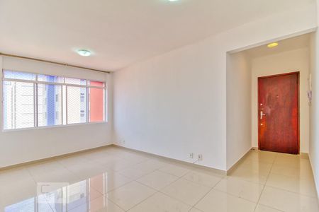 Sala de apartamento para alugar com 1 quarto, 62m² em Vila Nova Conceição, São Paulo