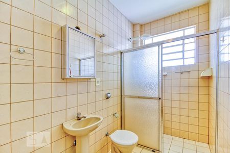 Banheiro de apartamento para alugar com 1 quarto, 62m² em Vila Nova Conceição, São Paulo