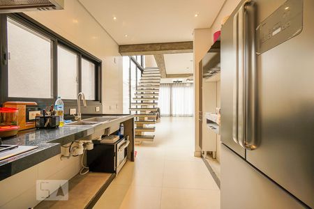 Cozinha de casa para alugar com 3 quartos, 188m² em Vila Carrão, São Paulo