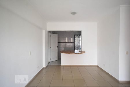 Sala de apartamento para alugar com 3 quartos, 117m² em Jardim Ampliação, São Paulo