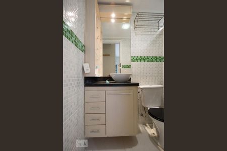 Apartamento à venda com 65m², 2 quartos e 1 vagaArmário embutido