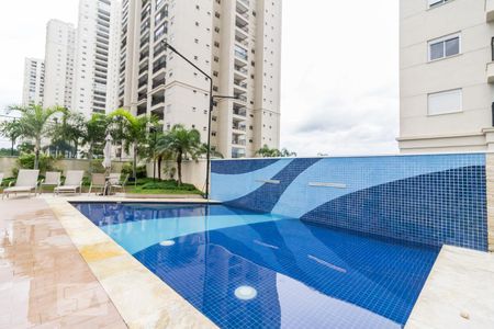 Apartamento para alugar com 83m², 2 quartos e 1 vagaPiscina