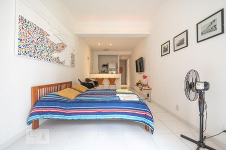 Quarto de kitnet/studio à venda com 1 quarto, 30m² em Centro, Rio de Janeiro