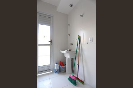 Apartamento para alugar com 76m², 2 quartos e 1 vaga Apartamento para alugar com 76m², 2 quartos e 1 vagaÁrea de Serviço