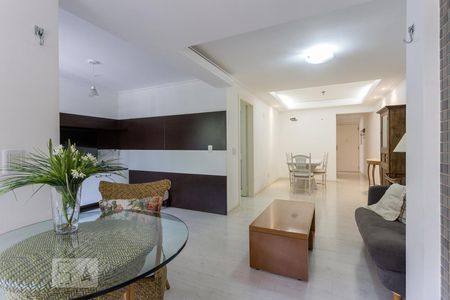 Sala de apartamento para alugar com 2 quartos, 110m² em São João, Porto Alegre
