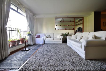 Apartamento para alugar com 200m², 3 quartos e 4 vagasSala