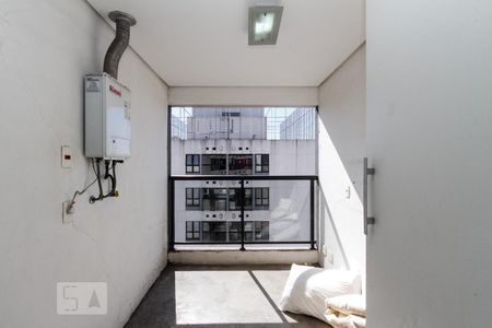 varanda de kitnet/studio para alugar com 1 quarto, 76m² em Vila Regente Feijó, São Paulo