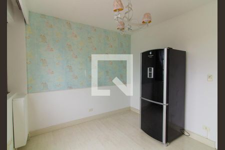 Apartamento para alugar com 130m², 3 quartos e 1 vaga Apartamento para alugar com 130m², 3 quartos e 1 vagaQuarto