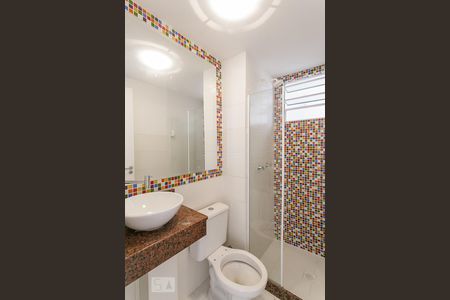 Banheiro de apartamento à venda com 3 quartos, 59m² em Vargem Grande, Rio de Janeiro