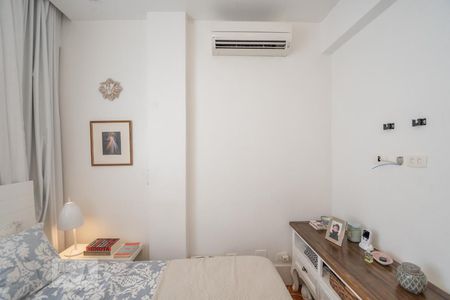 Quarto de apartamento à venda com 1 quarto, 50m² em Flamengo, Rio de Janeiro