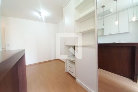 Sala de apartamento para alugar com 1 quarto, 40m² em Cambuí, Campinas