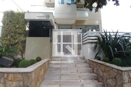 Apartamento à venda com 40m², 1 quarto e 1 vagaFachada e Portaria 