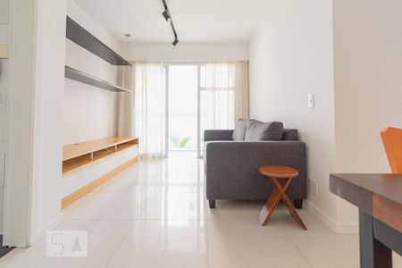 Sala de apartamento para alugar com 2 quartos, 66m² em Botafogo, Rio de Janeiro