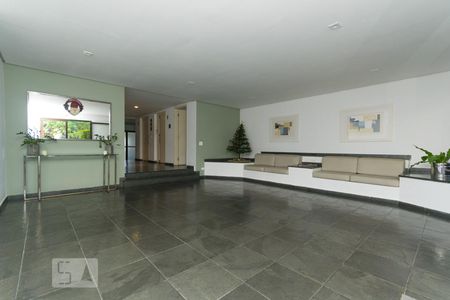 Apartamento para alugar com 60m², 2 quartos e 2 vagas Apartamento para alugar com 60m², 2 quartos e 2 vagasHall