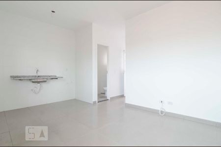 Sala - Cozinha de apartamento para alugar com 1 quarto, 33m² em Vila Constança, São Paulo