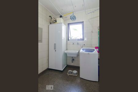 Apartamento para alugar com 159m², 3 quartos e 2 vagasLavanderia