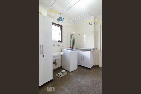 Apartamento para alugar com 159m², 3 quartos e 2 vagasLavanderia