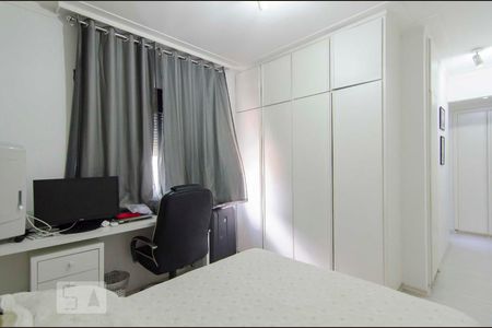 Apartamento para alugar com 159m², 3 quartos e 2 vagasSuíte 2