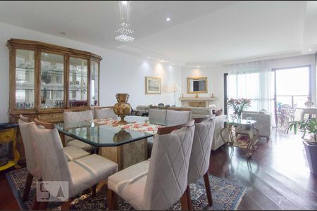 Sala de apartamento para alugar com 3 quartos, 159m² em Água Fria, São Paulo