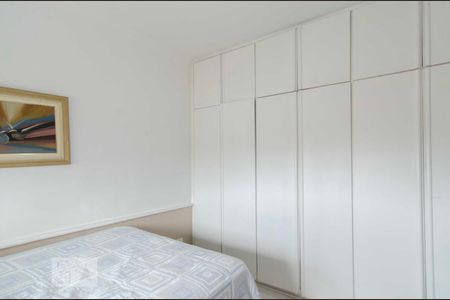 Apartamento para alugar com 159m², 3 quartos e 2 vagasQuarto