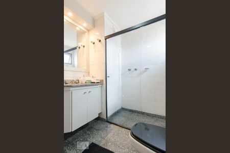 Apartamento para alugar com 159m², 3 quartos e 2 vagasBanheiro Suíte 2