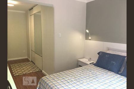 Suite master  de casa à venda com 3 quartos, 232m² em Vila Albertina, São Paulo