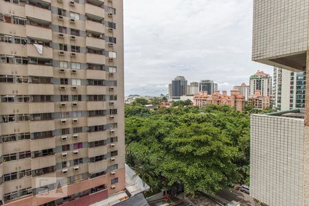Apartamento para alugar com 72m², 2 quartos e 1 vagaVista Suíte