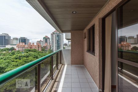 Varanda de apartamento para alugar com 2 quartos, 72m² em Barra da Tijuca, Rio de Janeiro