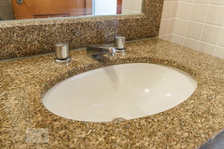 Apartamento para alugar com 72m², 2 quartos e 1 vagaDetalhe