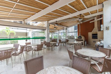 Apartamento para alugar com 72m², 2 quartos e 1 vagaChurrasqueira