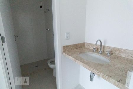 Banheiro de apartamento para alugar com 1 quarto, 45m² em Tatuapé, São Paulo
