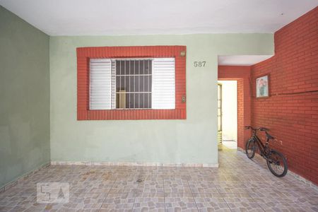 Casa para alugar com 110m², 2 quartos e sem vagaGaragem