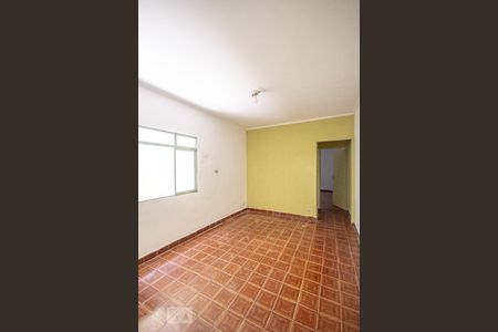 Casa para alugar com 110m², 2 quartos e sem vagaSala