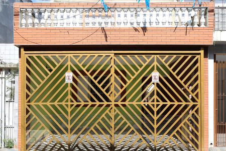 Fachada de casa para alugar com 2 quartos, 110m² em Jardim Brasil (zona Norte), São Paulo
