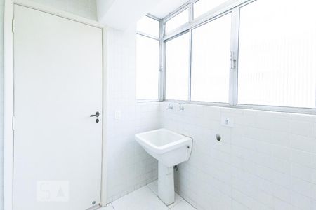 Apartamento para alugar com 75m², 2 quartos e 1 vaga Apartamento para alugar com 75m², 2 quartos e 1 vagaÁrea de Serviço