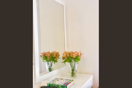 Sala/Sacada de apartamento para alugar com 3 quartos, 134m² em Aclimação, São Paulo