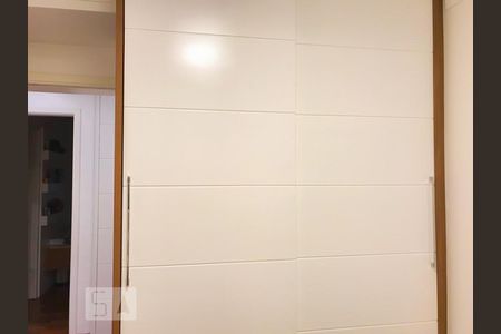 Apartamento para alugar com 134m², 3 quartos e 2 vagasQuarto 2