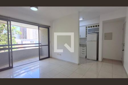 Sala de apartamento para alugar com 1 quarto, 50m² em Cambuí, Campinas