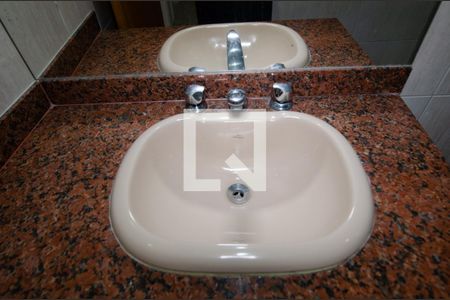 Apartamento à venda com 158m², 3 quartos e 2 vagasBanheiro social