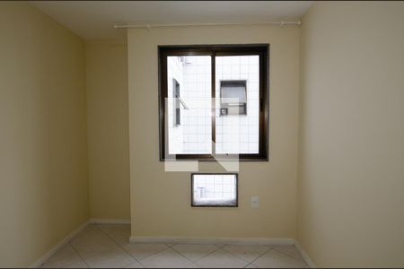 Apartamento à venda com 158m², 3 quartos e 2 vagasQuarto 2