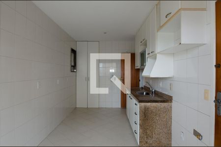 Apartamento à venda com 158m², 3 quartos e 2 vagasCozinha