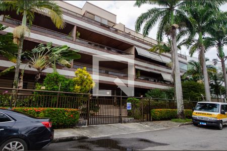 Apartamento à venda com 158m², 3 quartos e 2 vagasFachada