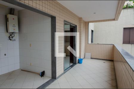 Apartamento à venda com 158m², 3 quartos e 2 vagasVaranda