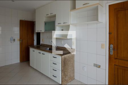 Apartamento à venda com 158m², 3 quartos e 2 vagasCozinha