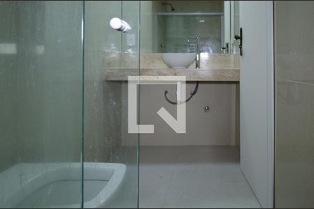 Apartamento à venda com 158m², 3 quartos e 2 vagasBanheiro da Suíte