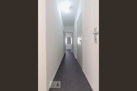 Corredor de apartamento para alugar com 1 quarto, 50m² em Mirandópolis, São Paulo