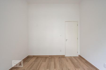 Apartamento para alugar com 71m², 3 quartos e sem vagaQuarto 2