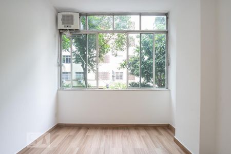 Apartamento para alugar com 71m², 3 quartos e sem vagaQuarto 2