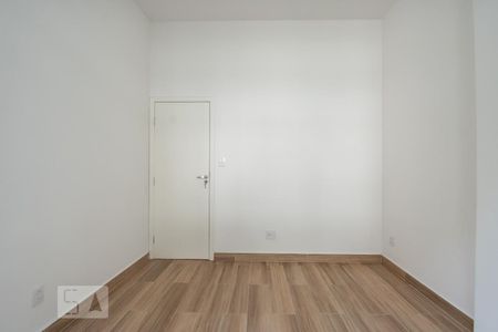 Quarto 1 de apartamento para alugar com 3 quartos, 71m² em Botafogo, Rio de Janeiro